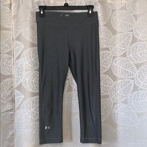 PRICE FIRM! Moving sale! UA crop pant